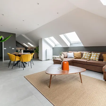Elegance Contemporaine Apartment *